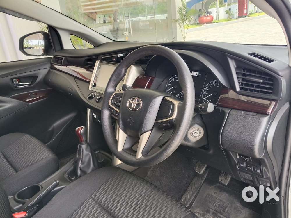 Toyota Innova Crysta 2026 Model Diesel 6000 Km Driven