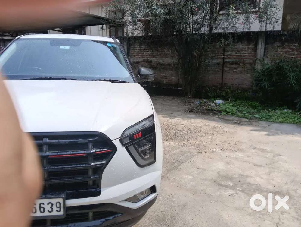 As-01 Creta Knight Diesel  Better Than New  27kmpl  Warranty