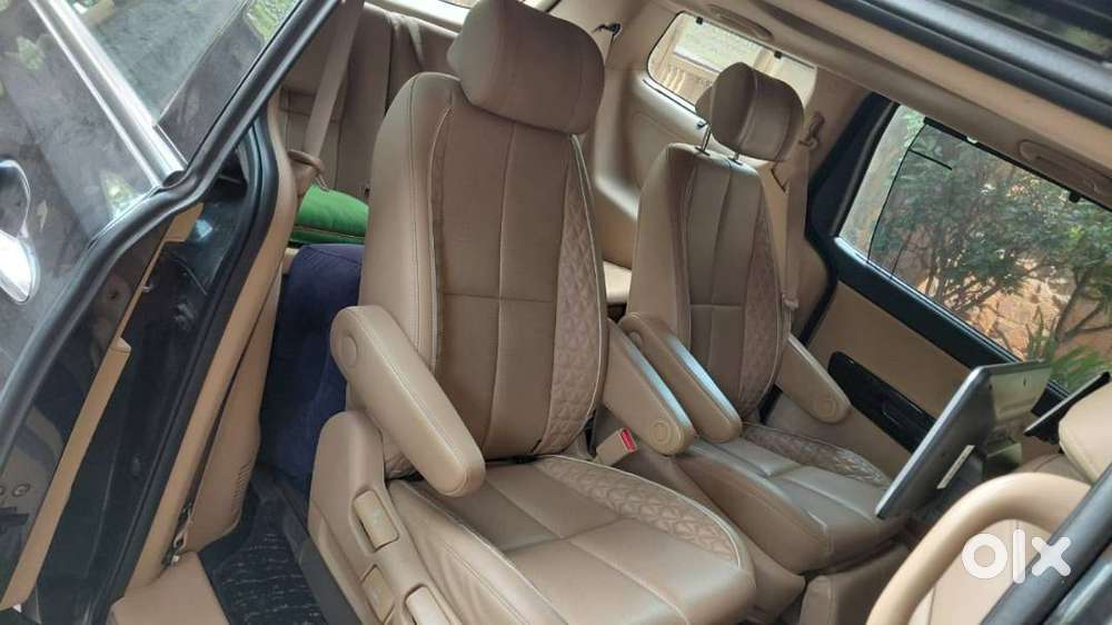 Kia Carnival Limousine+ At 2022 Diesel Automatic Black