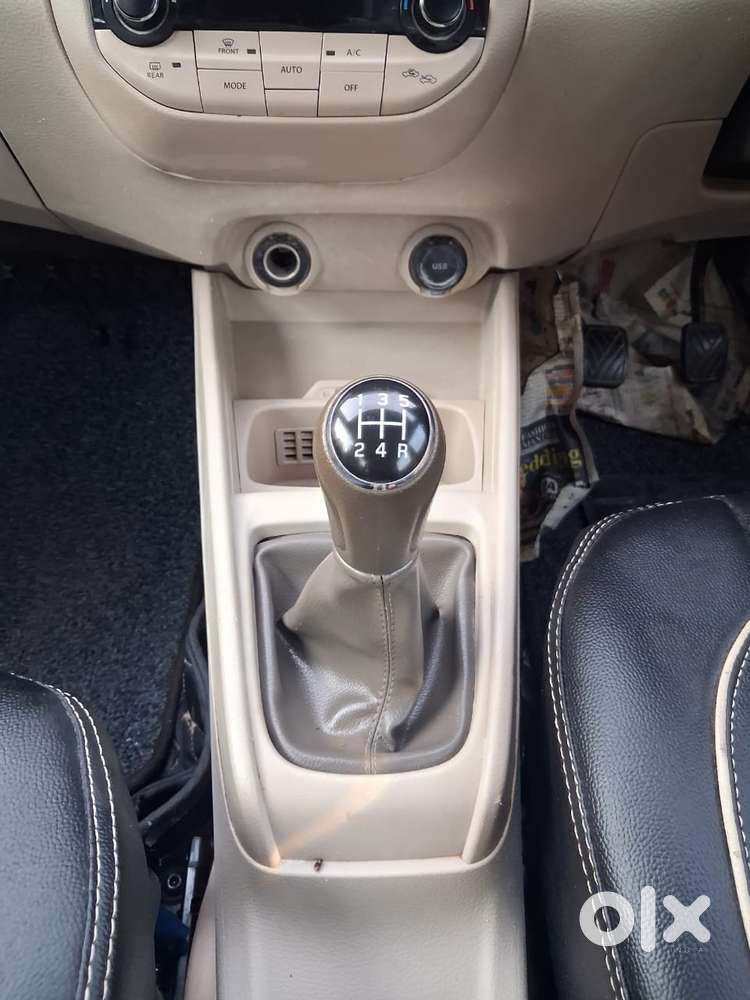 Maruti Suzuki Ertiga 2022-2023 Vxi Cng, 2023, Cng & Hybrids