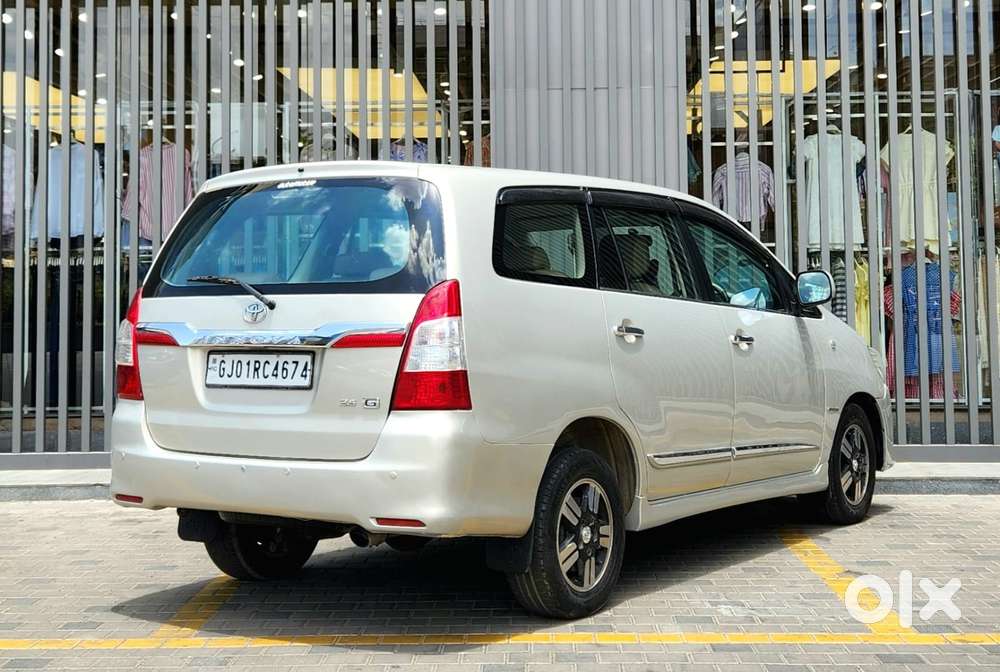 Toyota Innova 2.5 G (diesel) 8 Seater, 2013, Diesel