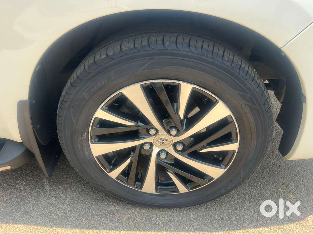 Toyota Innova Crysta