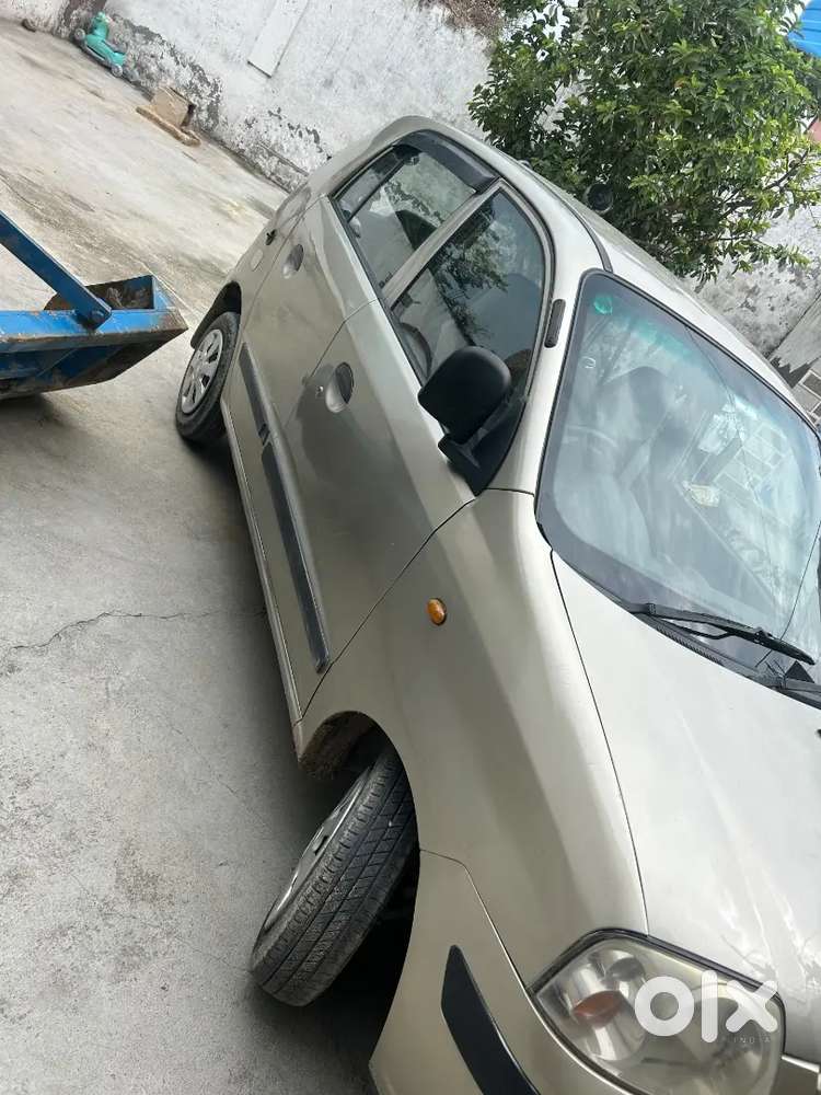 Hyundai Santro Xing Petrol 2011