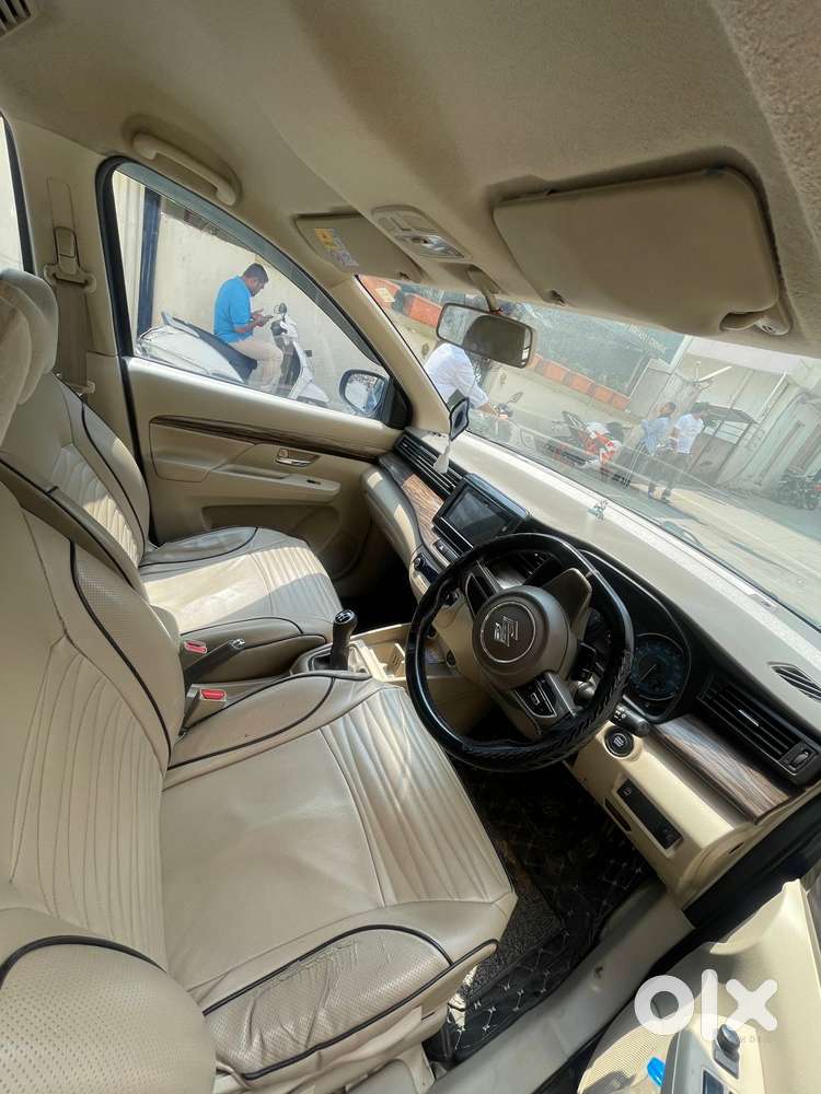 Maruti Suzuki Ertiga 1.5 Zxi Plus Shvs, 2018, Petrol