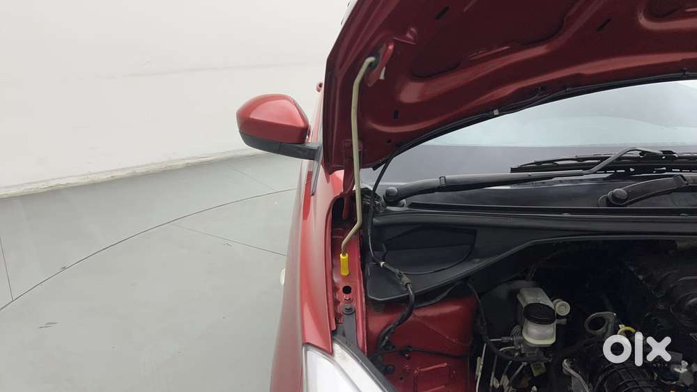 Tata Tiago 1.2 Revotron Xt, 2018, Petrol