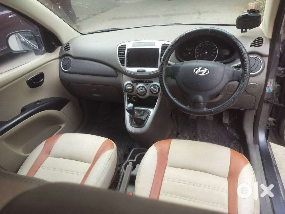 Hyundai I10 Sportz, 2014, Petrol