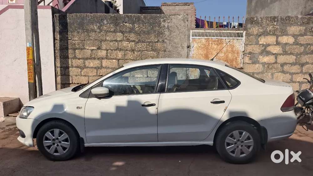 Volkswagen Vento 2012 Diesel Comfortline At