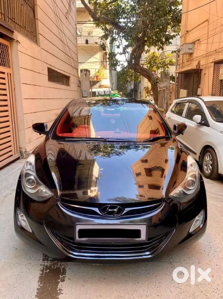 Hyundai Elantra 2015 Diesel 79000 Km , Dl Registered Noc Available