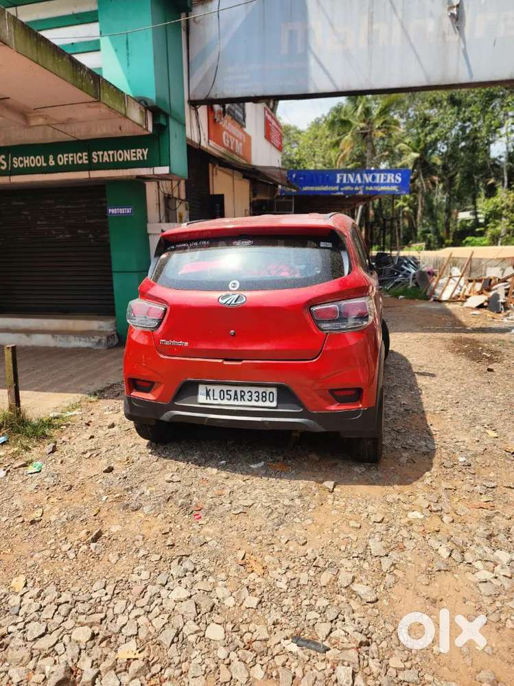 Mahindra Kuv100 Nxt 2017 Petrol 51000 Km Driven