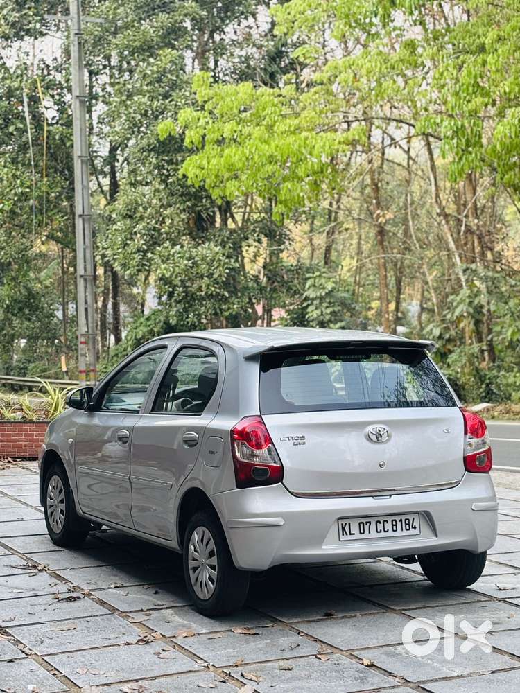 Toyota Etios Liva 2014-2016 G, 2015, Petrol