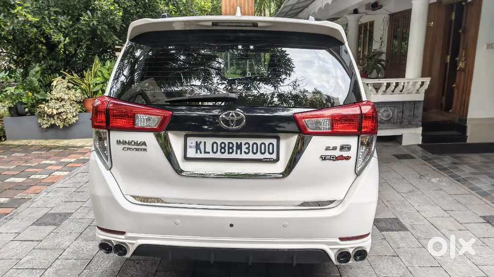 Toyota Innova Crysta 2.8 Gx 2017