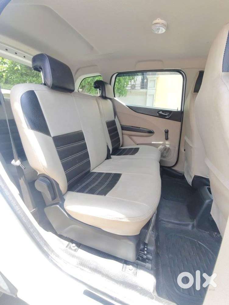 Renault Triber 1.0 Rxe, 2023, Petrol