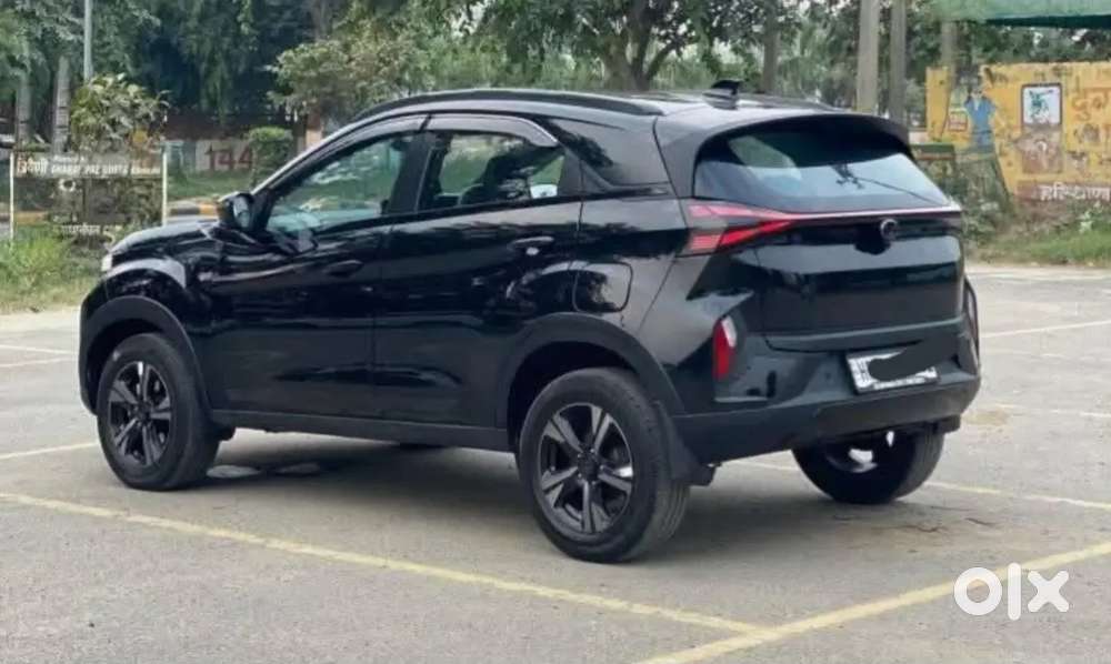 Nexon Diesel Dark Eddition 2nd Owner