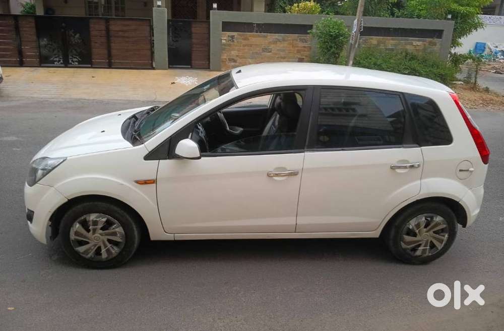 Ford Figo 2012-2015 Diesel Zxi, 2012, Diesel