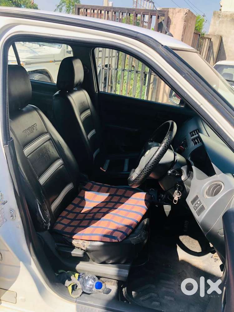 Maruti Suzuki Swift Dzire Tour 2013 Diesel Well Maintained