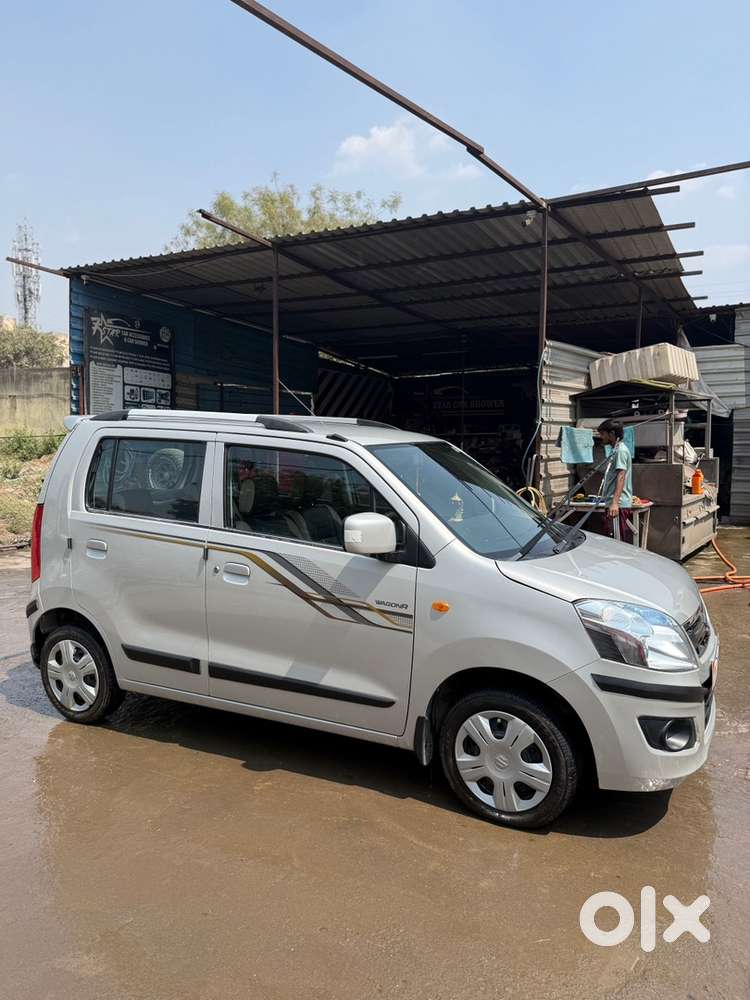 Wagonr 2017 Vxi Top Petrol Single Handed Well Maintained