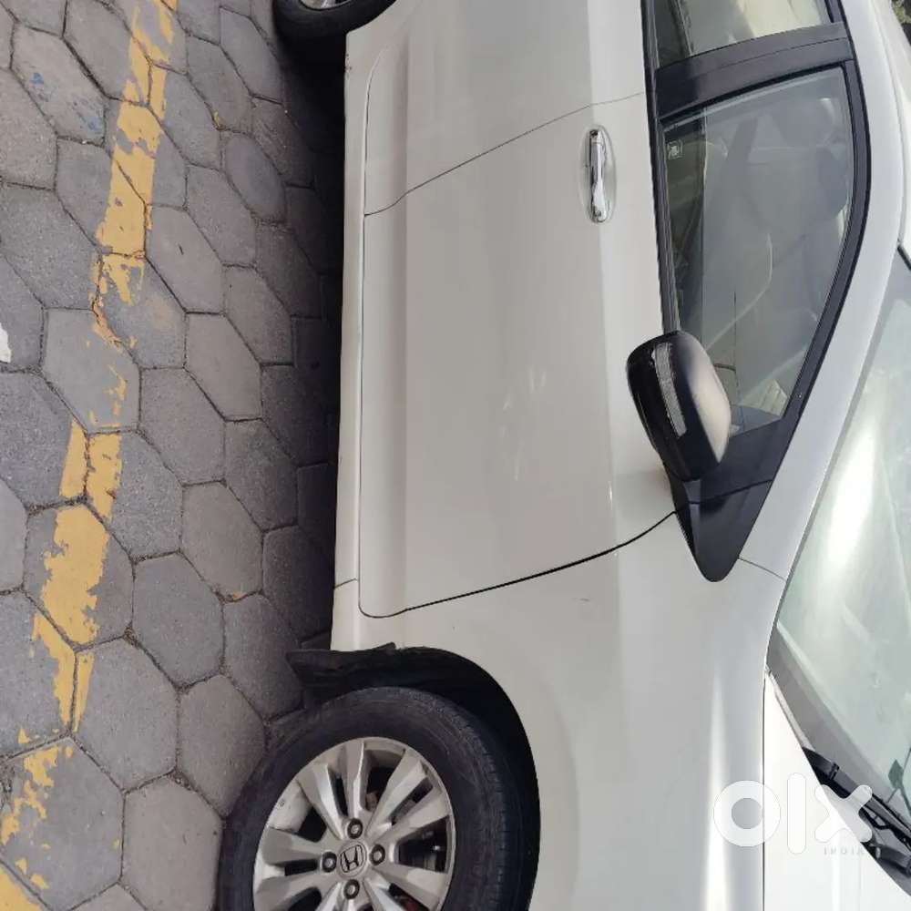 Honda City 2013 Cng & Hybrids 145000 Km Driven,