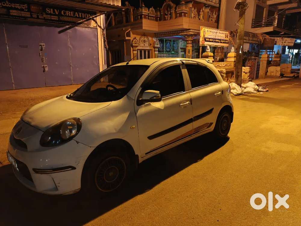 Nissan Micra Active 2014