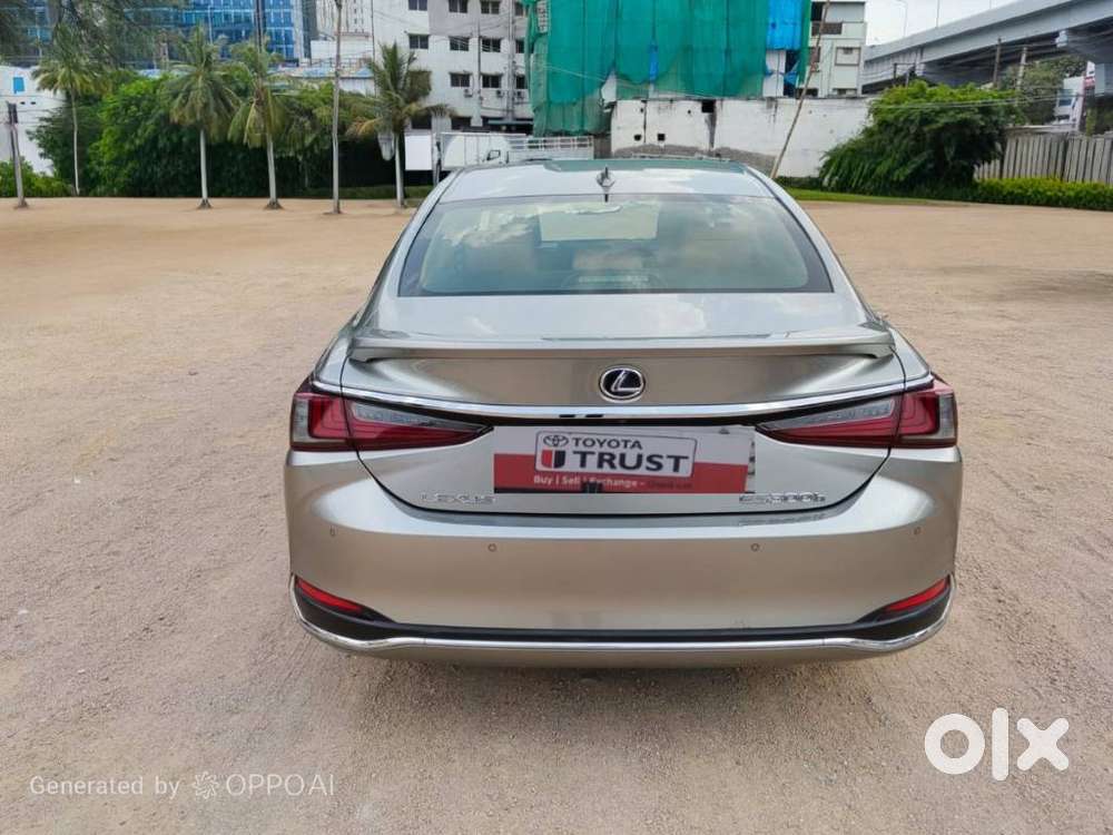 Lexus Es 300h, 2022, Petrol