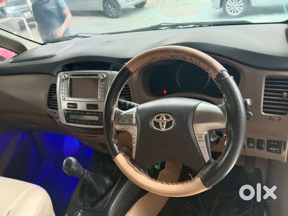 Toyota Innova, 2015, Diesel