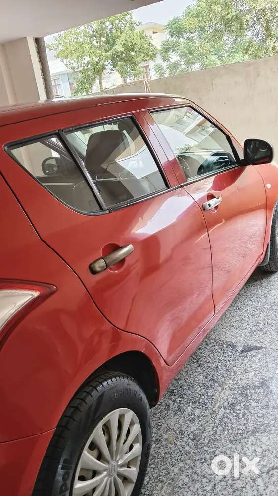 Maruti Suzuki Swift 2015 Petrol 82000 Km Driven Well Maintained Car