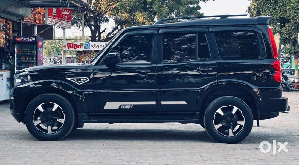 Mahindra Scorpio Classic 2.2 S 11 Mt 7 Cc, 2025, Diesel