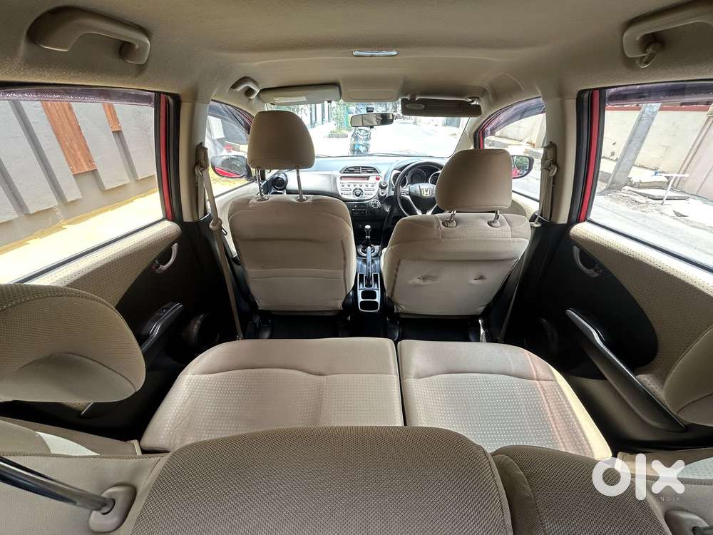 Honda Jazz 1.2 V I Vtec Privilege, 2012, Petrol