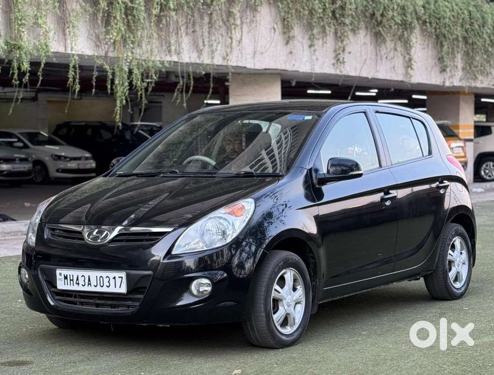 Hyundai I20 2009-2011 Asta, 2011, Petrol