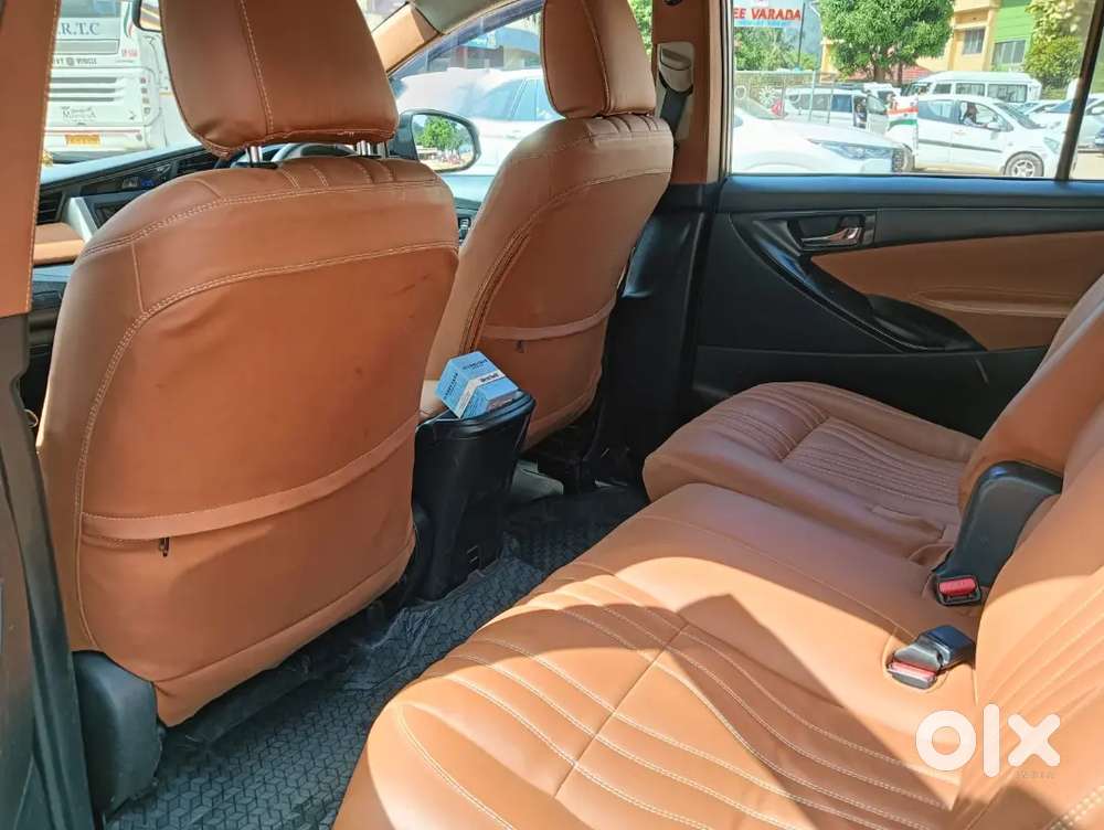 Toyota Innova Crysta 2018