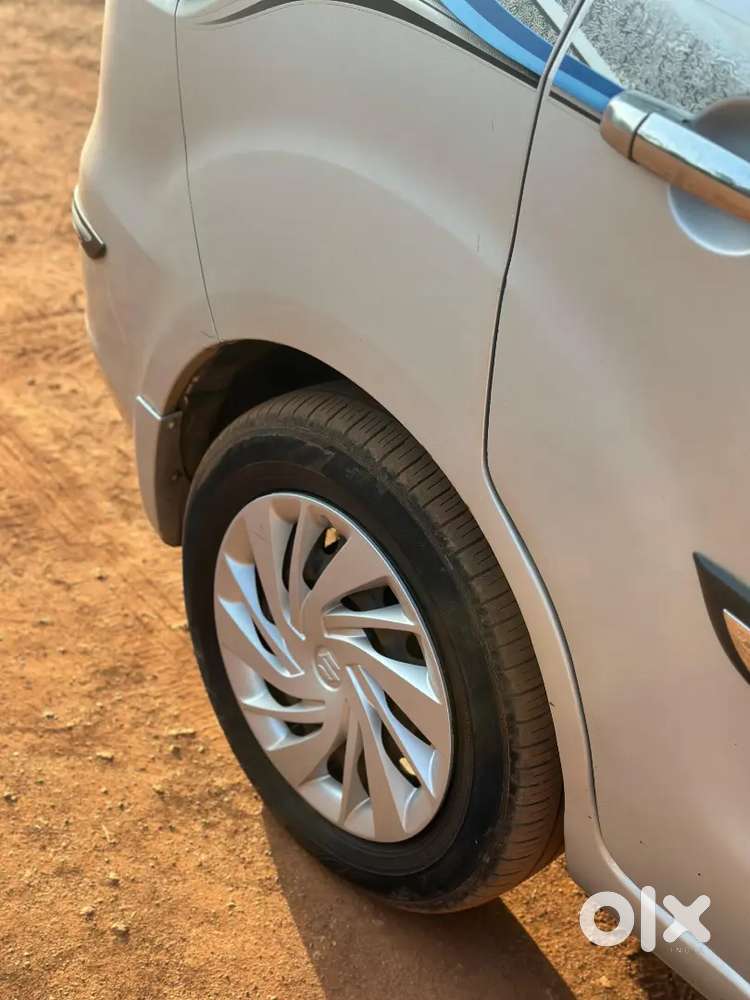 Maruti Suzuki Ertiga 2015 Cng & Petrol