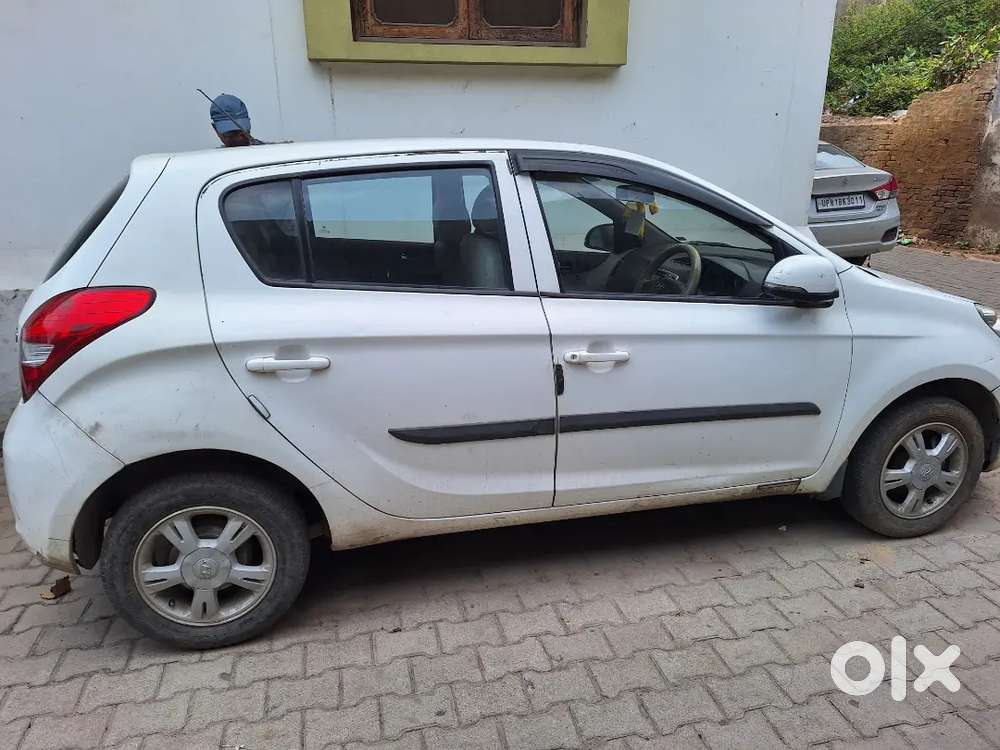 Hyundai I20 Active 2010 पेट्रोल