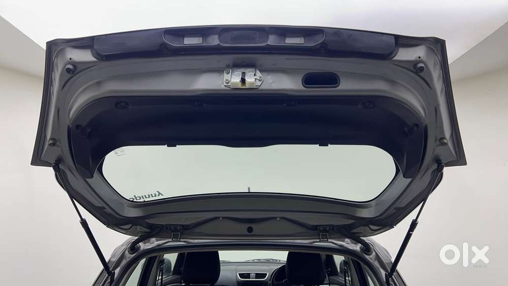 Maruti Suzuki Swift 1.2 Lxi (o), 2016, Petrol