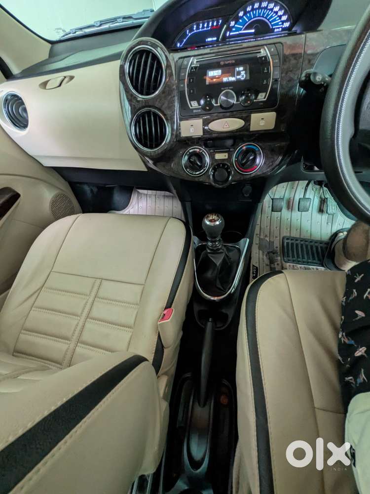 Toyota Etios Liva 2017