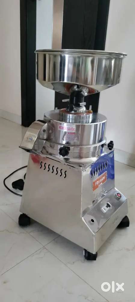 Flour mill / flour machine