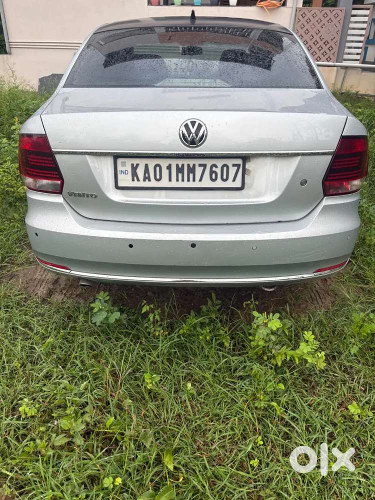 Volkswagen Vento Highline Petrol 2015
