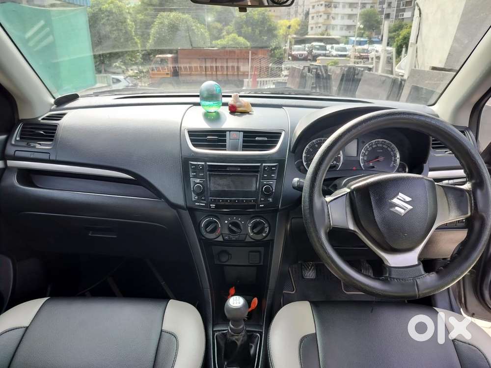 Maruti Suzuki Swift Vxi 1.2 Abs Bs-iv, 2016, Petrol