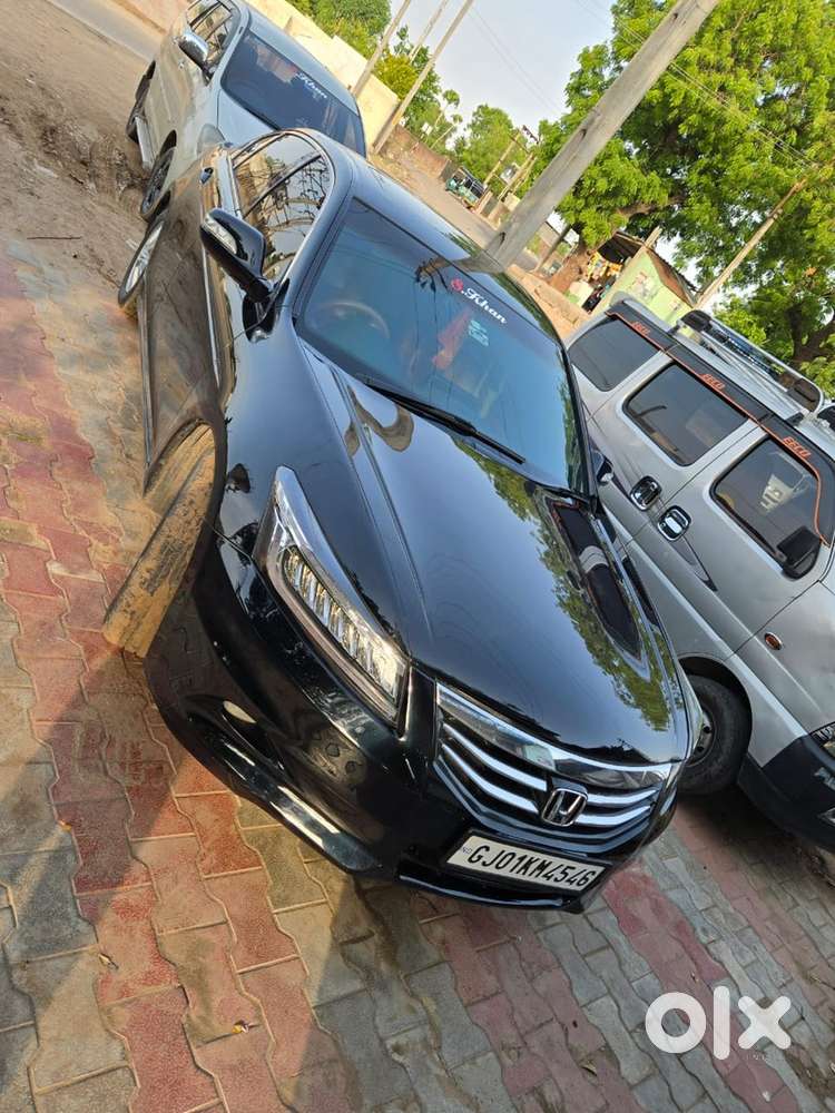 Honda Accord 2011 Petrol Well Maintained