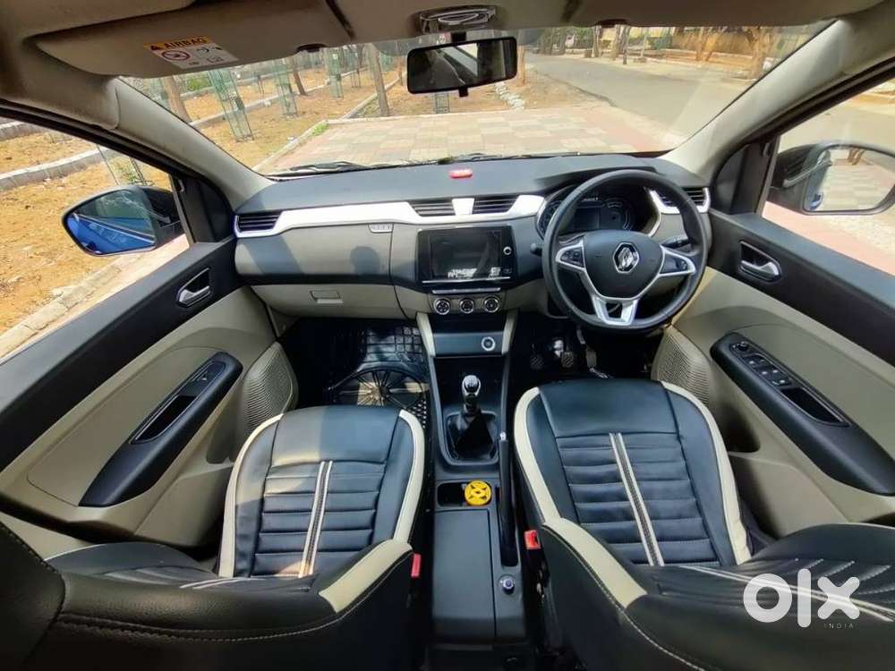 Renault Triber Rxz, 2022, Petrol