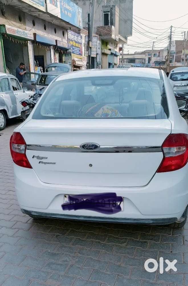 Ford Figo Aspire 2016 Cng & Petrol 84000 Km Driven