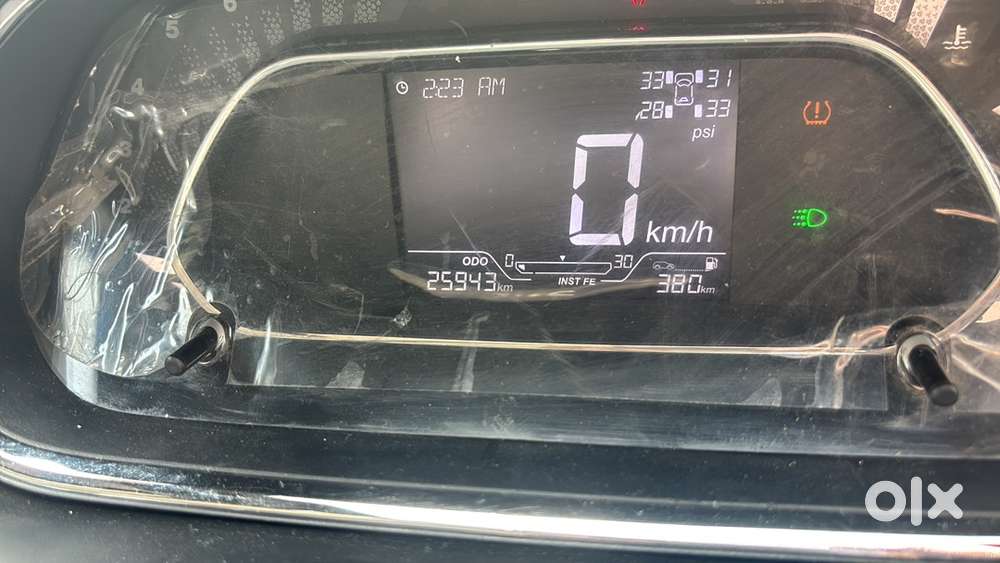 Tata Tiago Petrol 2024