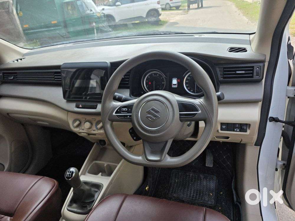 Maruti Suzuki Ertiga Vxi (o) Cng, 2026, Cng & Hybrids