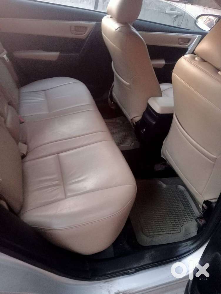2015 Corolla Altis Petrol/cng