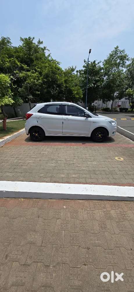 Ford Figo 2016 Top End Model