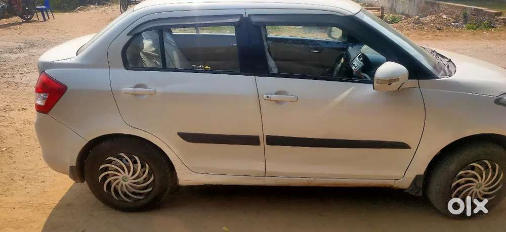 Maruti Suzuki Dzire 2016 Cng & Hybrids 68000 Km Driven