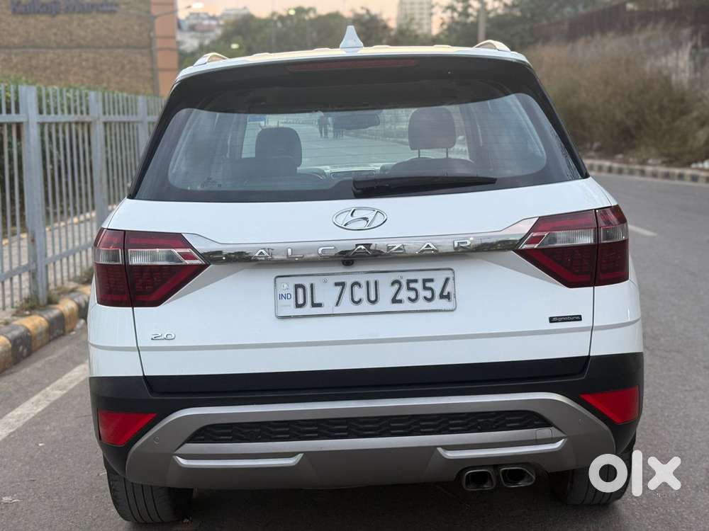 Hyundai Alcazar 2.0 Signature (o) Petrol At 7 Str, 2022, Petrol