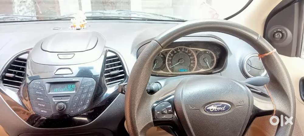 Ford Figo Aspire Titanium 2017