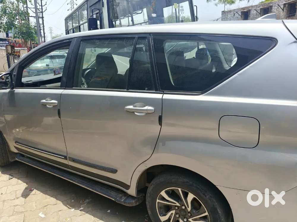 Toyota Innova Crysta 2021