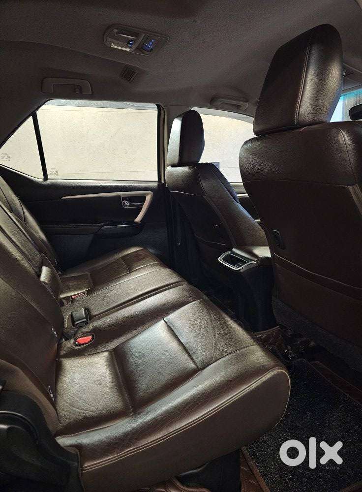 Toyota Fortuner 4x2 At 2.8 Diesel, 2018, Diesel