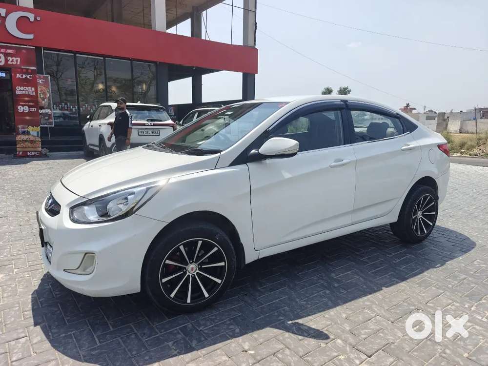 Genuine Good Condition White Colour Single Owner , No Dealer Please