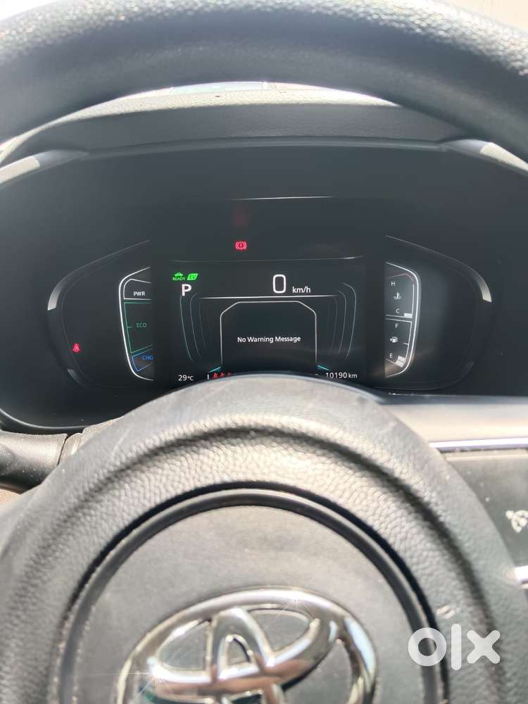Toyota Urban Cruiser Hyryder, 2025, Cng & Hybrids